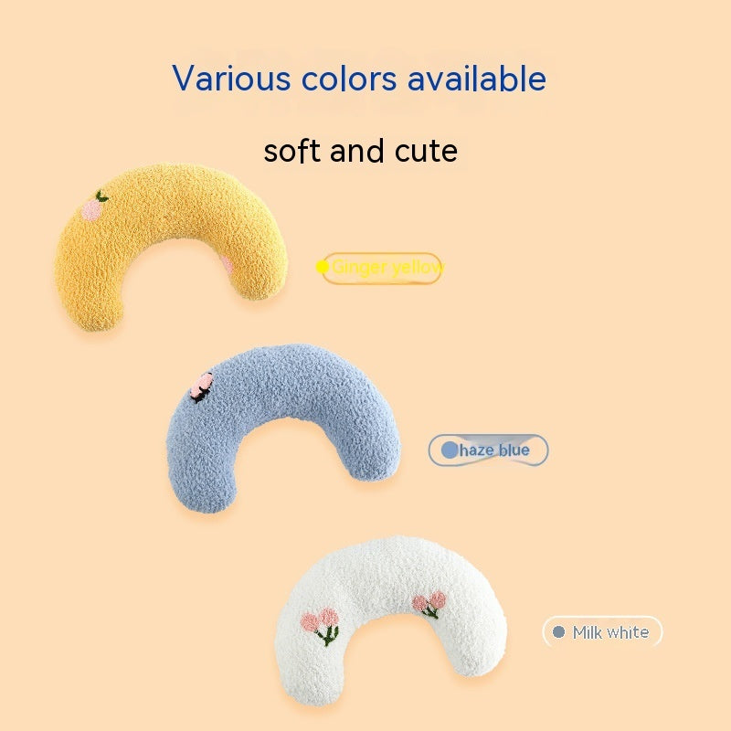 Cozy Moon Pillow for Pets